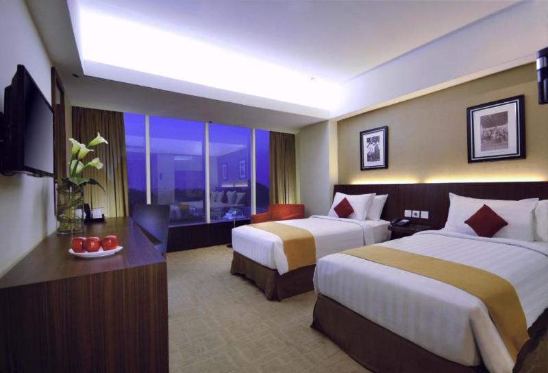 Номер Superior, Aston Madiun Hotel & Conference Center
