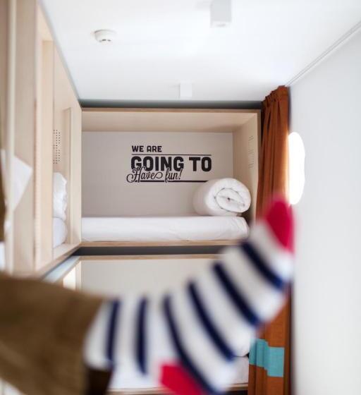 Семейный Номер, Toc Hostel Barcelona