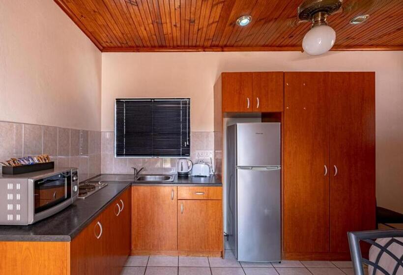 Семейный Номер, 5 Third Avenue Guesthouse