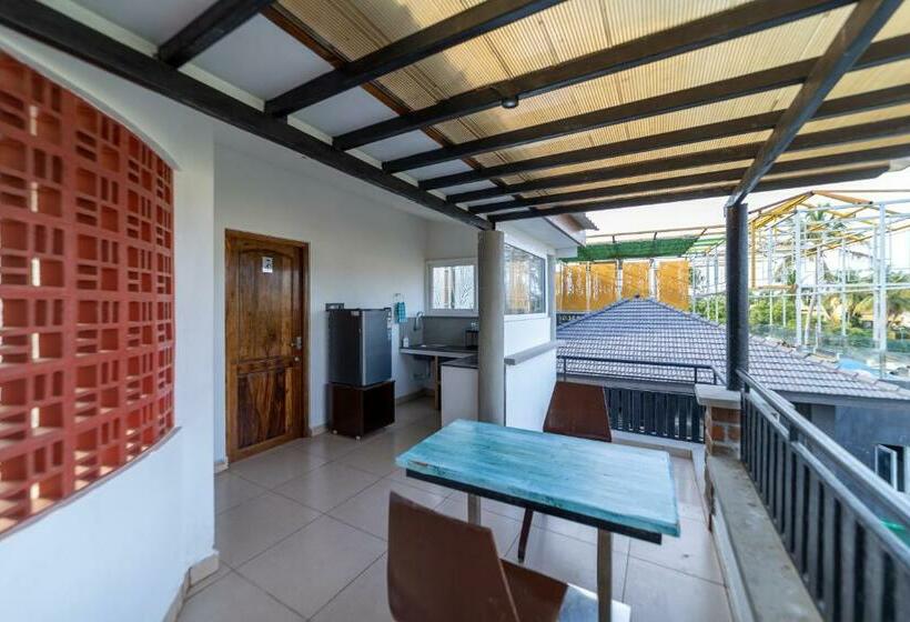 سوییت خانوادگی, Mermaid Farm House