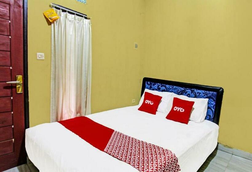 Номер Deluxe, Oyo 91845 V_ar House Syariah