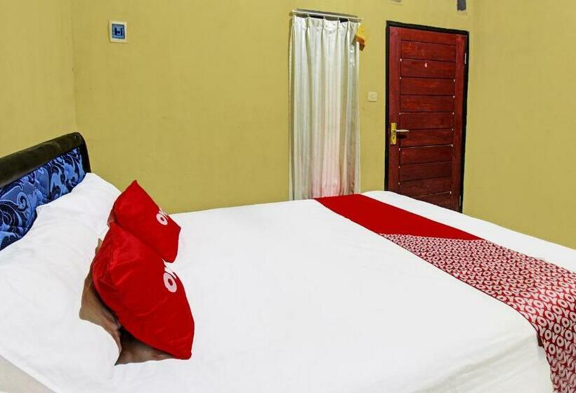 Номер Deluxe, Oyo 91845 V_ar House Syariah