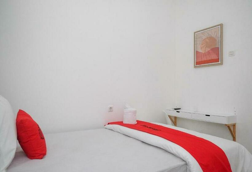 스탠다드 룸, Reddoorz Plus At Lovina Inn Tonrangeng River Side