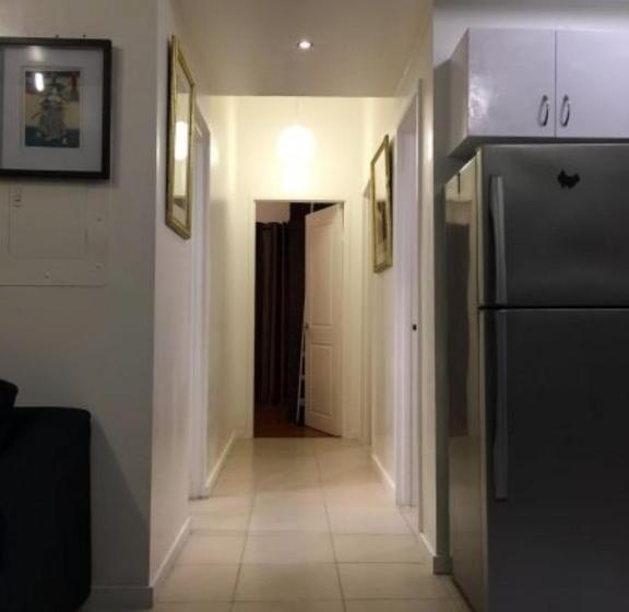 Апартаменты Пентхаус 1 Спальня, Spacious Penthouse Near Naia With 24 7 Convenience