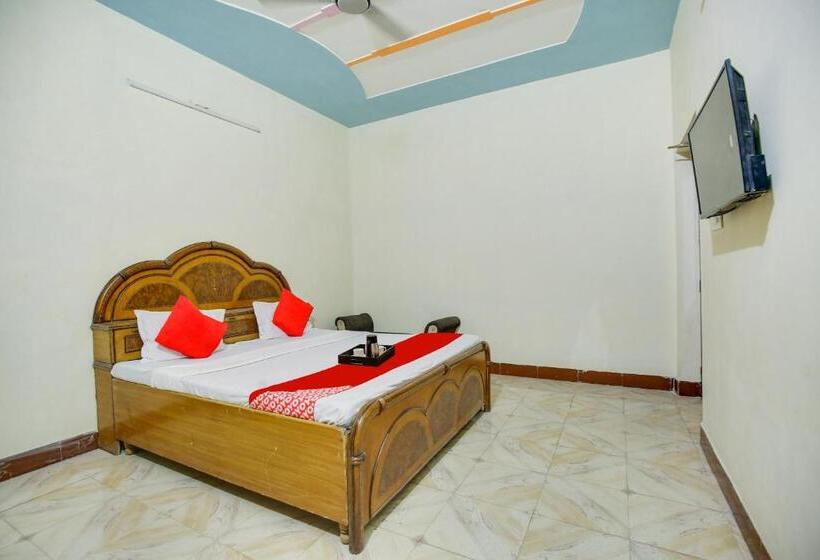 Quarto Triplo Clássico, Flagship Corner Guest House
