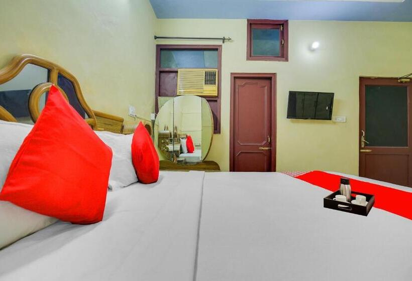 Quarto Triplo Clássico, Flagship Corner Guest House