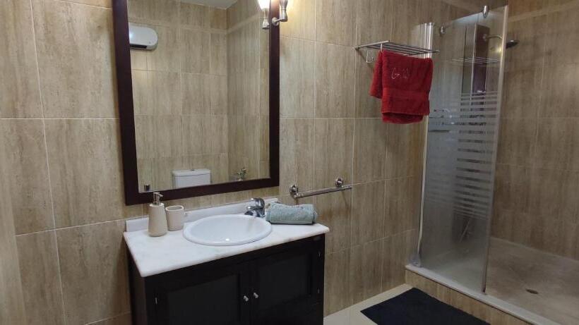 标准间, Casa De Vicky