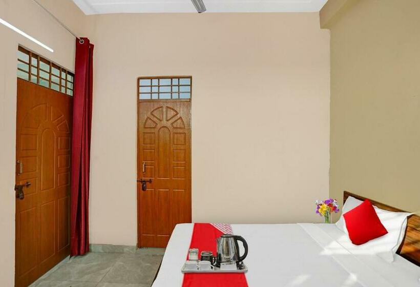 Quarto Triplo Clássico, Flagship Sweet Homes