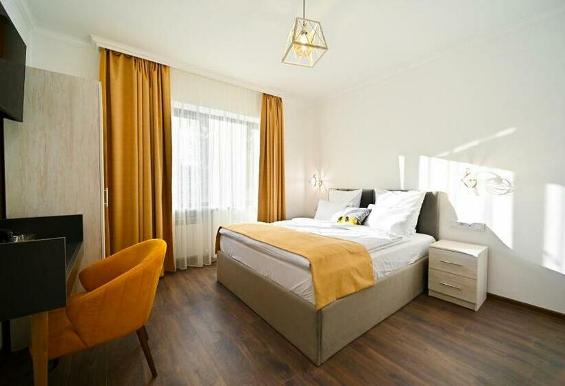Номер Стандарт, Aurelia Hotel & Restaurant