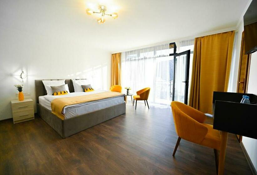 Люкс с Балконом, Aurelia Hotel & Restaurant