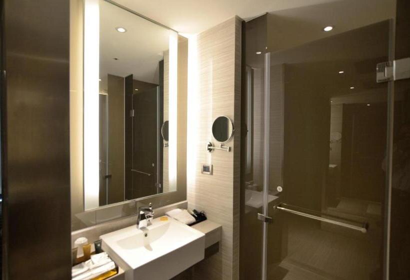 اتاق استاندارد با چشم‌انداز, City Suites  Kaohsiung Chenai