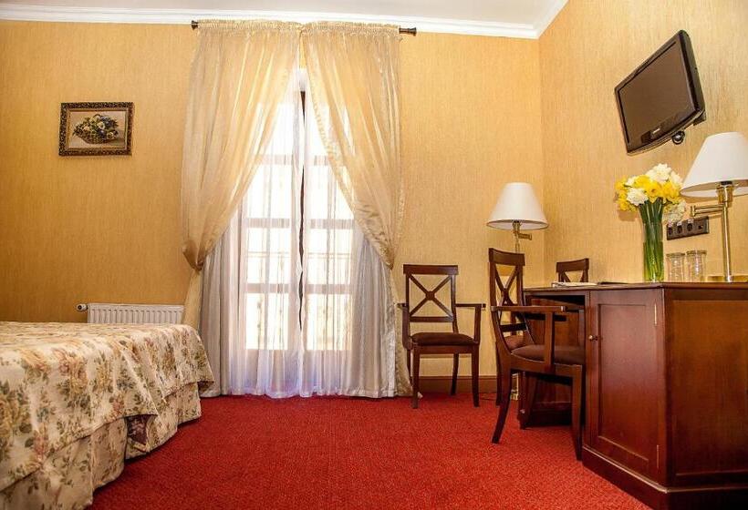 اتاق سوپریور, Optima Collection Kamianets Podilskyi