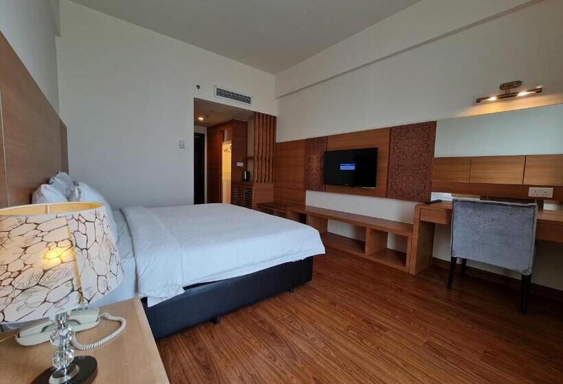 اتاق سوپریور با تخت بزرگ, Swan Garden