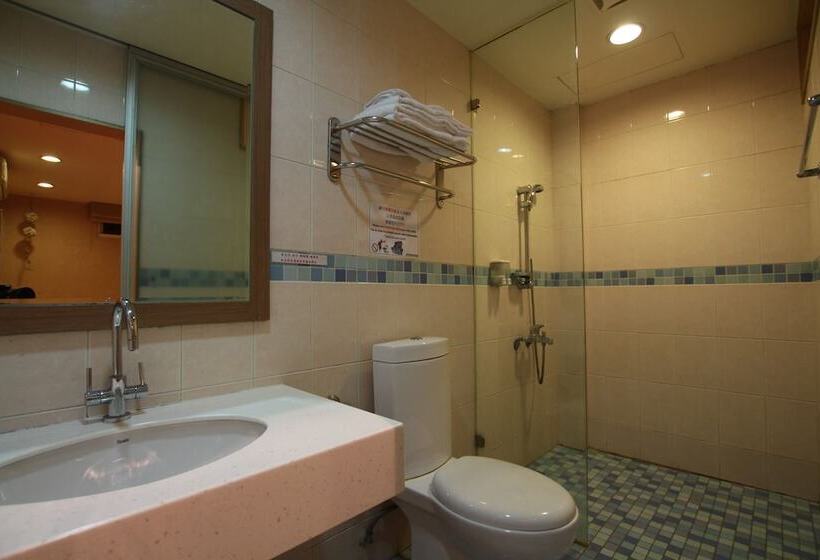 اتاق لوکس, Tanxiang Resort Hotel Sun Moon Lake Harbour   Sun Moon Lake Pier