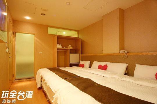 Economy Triple Room, Tanxiang Resort Hotel Sun Moon Lake Harbour   Sun Moon Lake Pier
