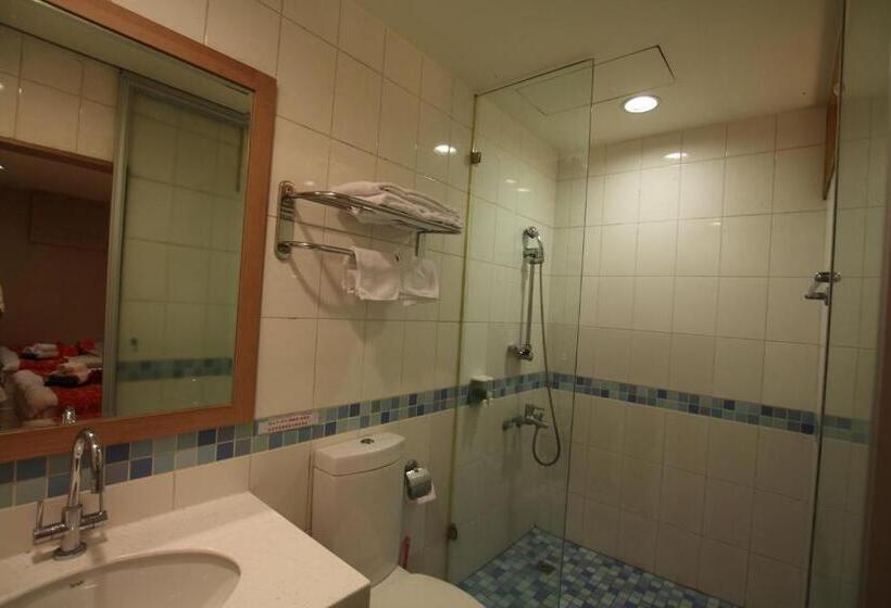 اتاق سوپریور با تخت بزرگ, Tanxiang Resort Hotel Sun Moon Lake Harbour   Sun Moon Lake Pier