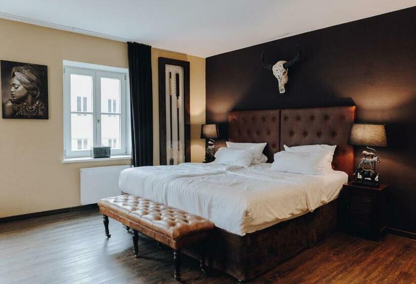 Quarto Estandar, Little 7   Boutique