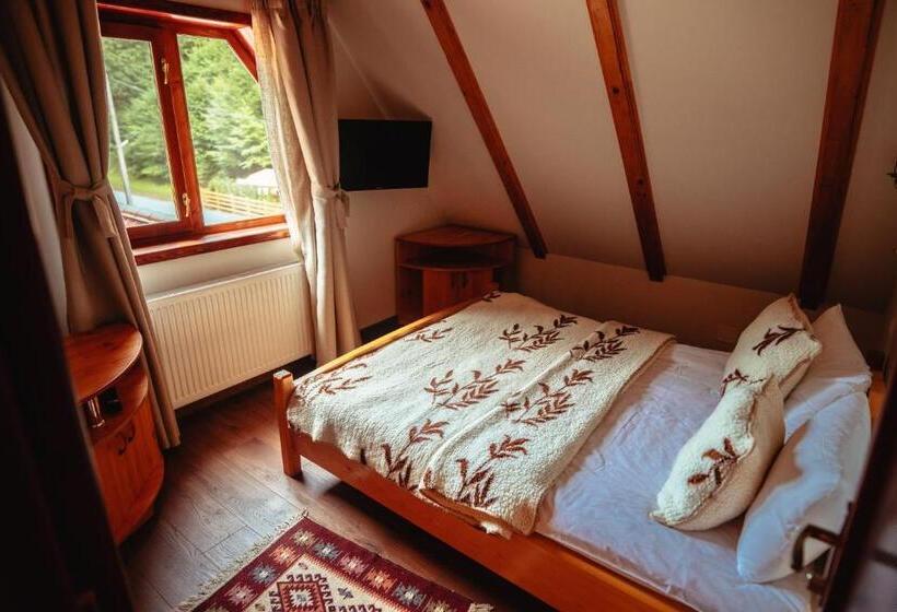 اتاق استاندارد, Casa Cheile Dâmbovicioarei   Cabana 1
