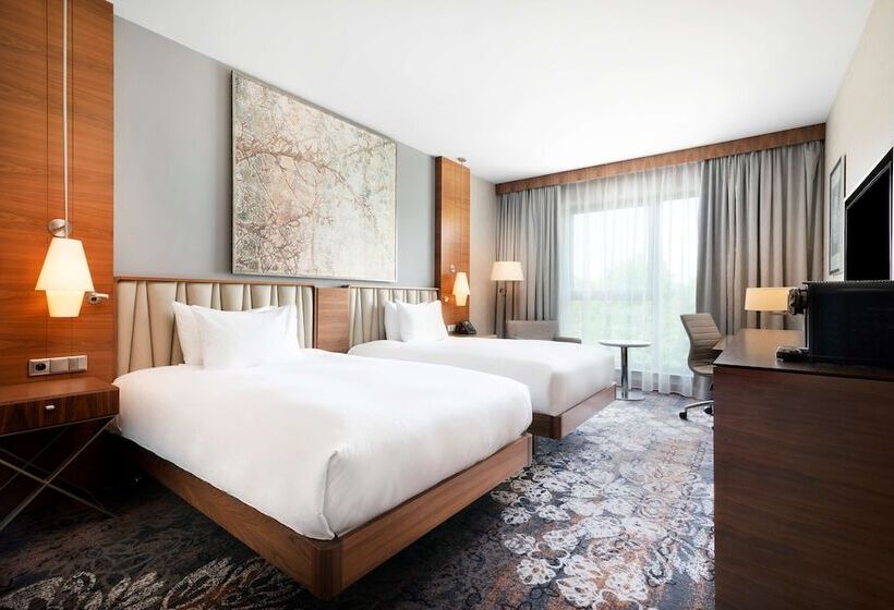 Номер Executive, Doubletree By Hilton Krakow Hotel & Convention Center