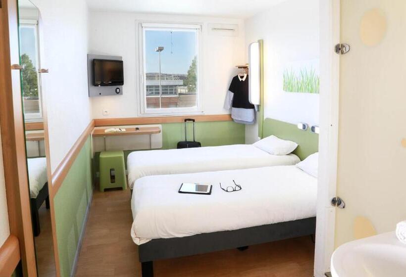 Номер Стандарт, Ibis Budget Hotel Vitrolles