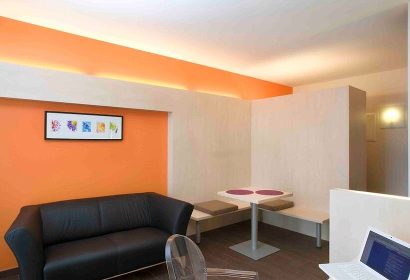 Апартаменты 1 Спальня, Ibis Styles La Louviere