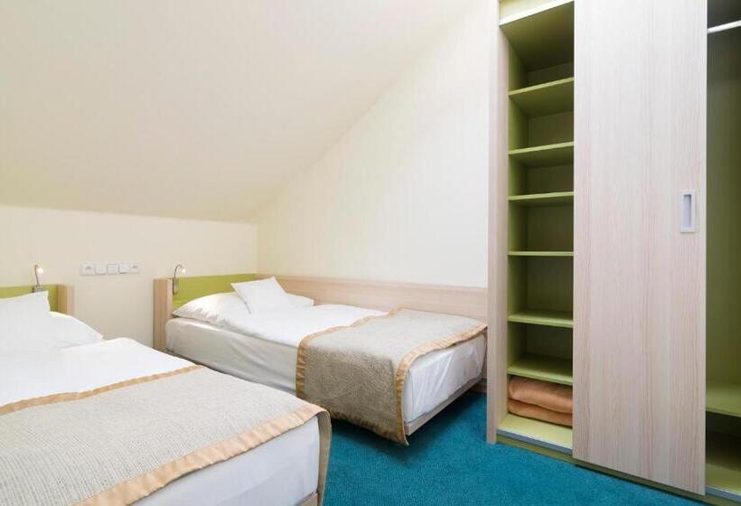 4인용 스탠다드 룸, Peras Wellness