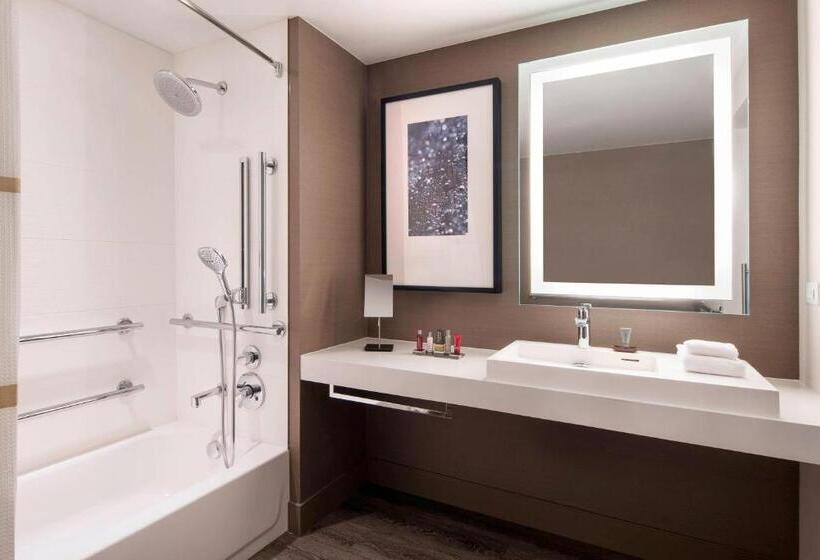 Номер Executive Кровать Кинг, Seattle Marriott Bellevue