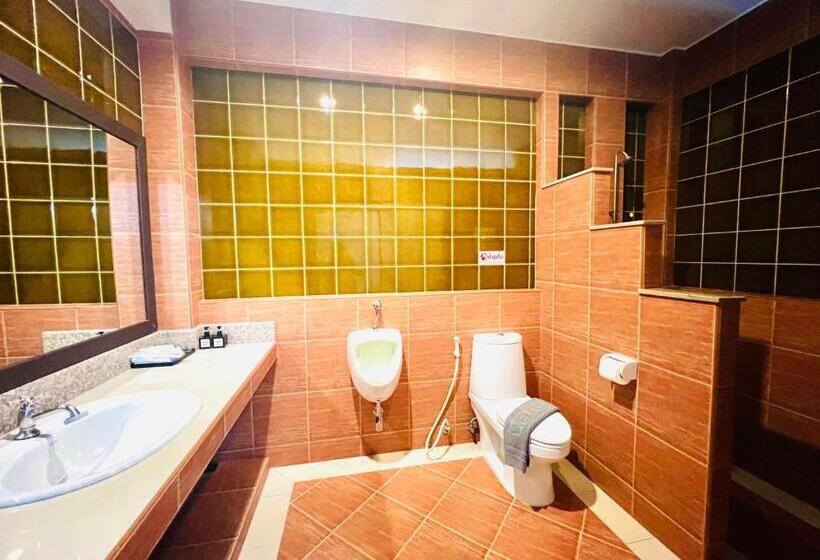 Quarto Estandar, J Star
