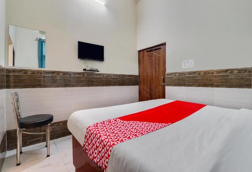 Трехместный Номер Классика, Oyo 85652  Tejas