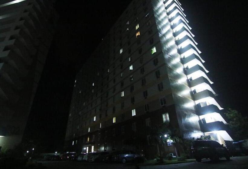 Estudio Estàndard, Mak Z Condo Place