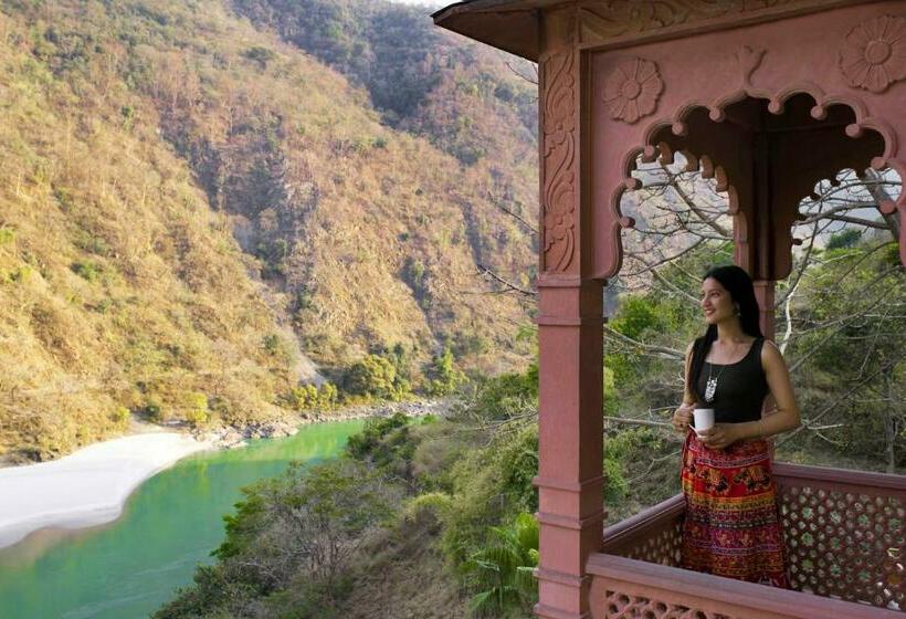 سوییت, Raga On The Ganges