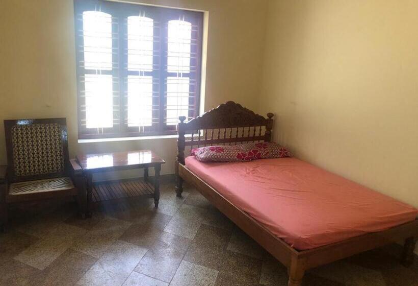 Номер Economy, Konni Town Central House With Ac Rooms