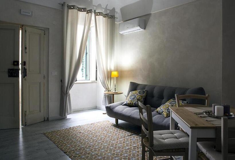 デラックスルーム, B&b Del Palazzo