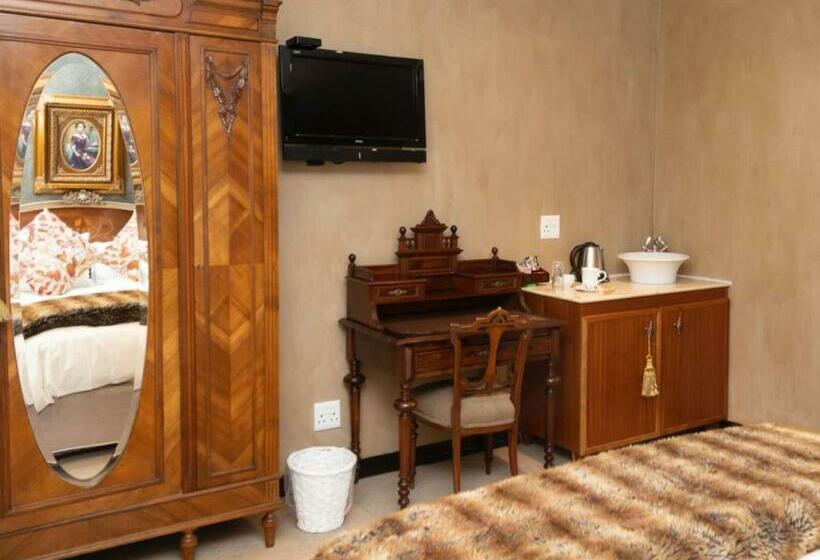 Номер Стандарт, Slot Loevenstein Guest House