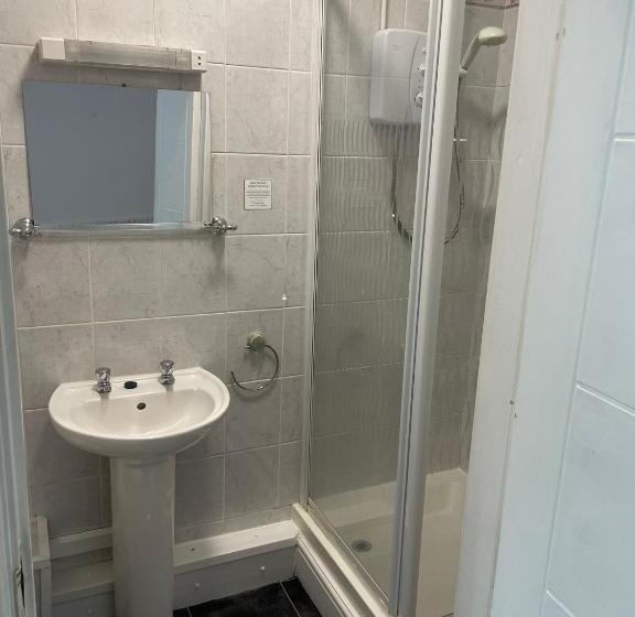 Номер Стандарт Трехместный, Charnwood Regency Guest House