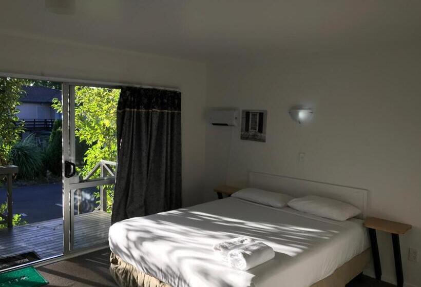 Familieapartement, Siesta Motel
