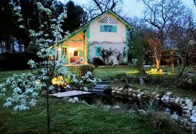 Номер Deluxe, Les Hôtes Landes