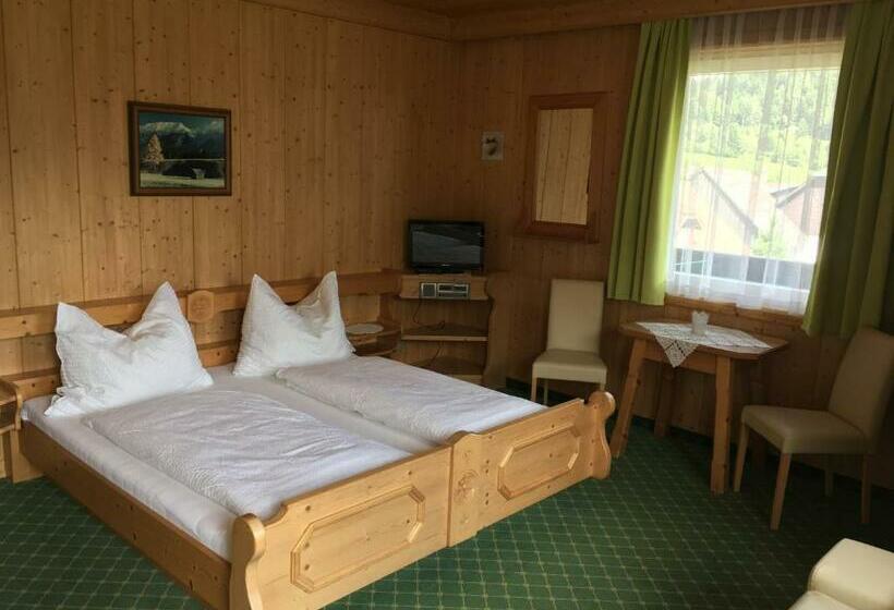 Номер Стандарт с Балконом, Gästehaus Lemmerer