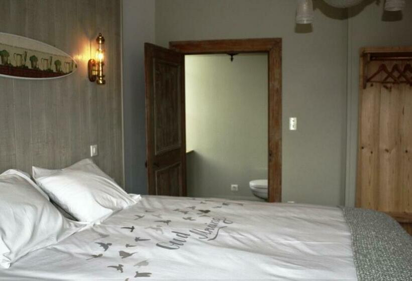 Номер Стандарт, Le Vieux Presbytère