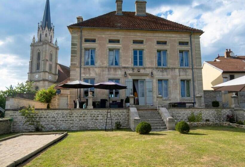 Номер Deluxe, Le Vieux Presbytère