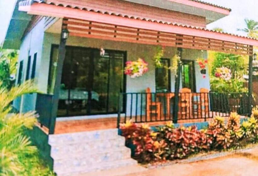 Четырехместный Номер Стандарт, Noppakhun Resort