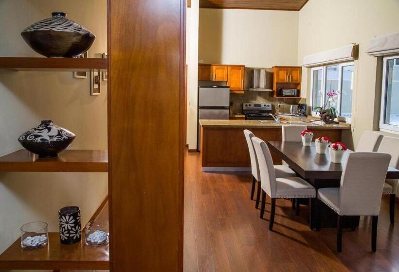 آپارتمان 3 خوابه, Apart Hotel Casa Serena