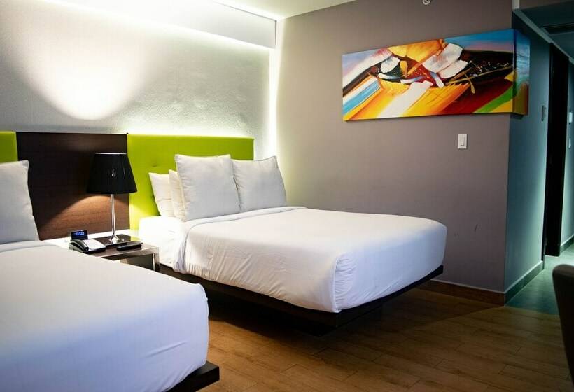 Номер Deluxe, Exe Oriental Panamá