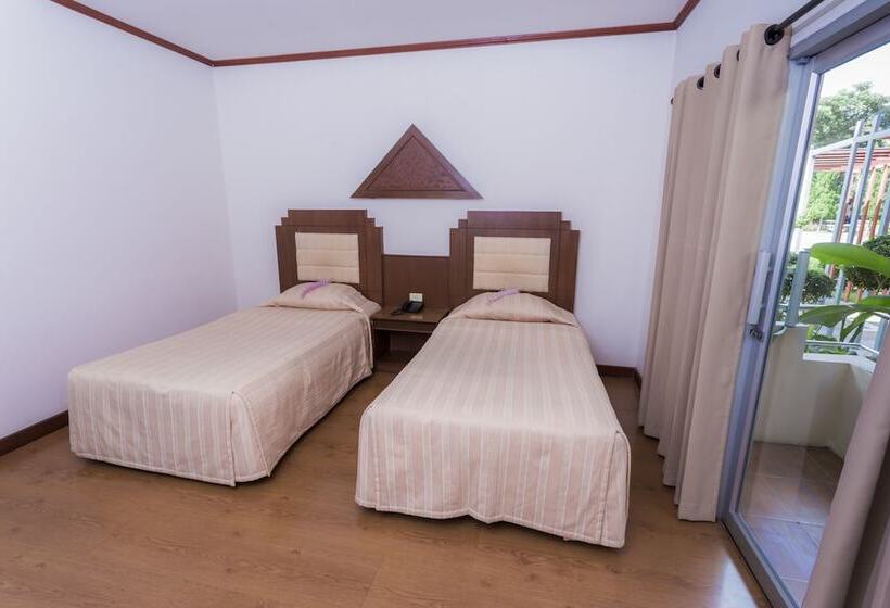 Номер Deluxe, Pimanninn