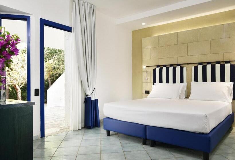スーペリアトリプルルーム, Th Ostuni   Ostuni Village