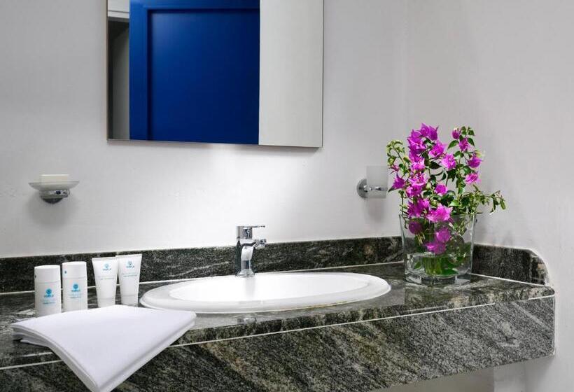 スーペリアの４人部屋, Th Ostuni   Ostuni Village