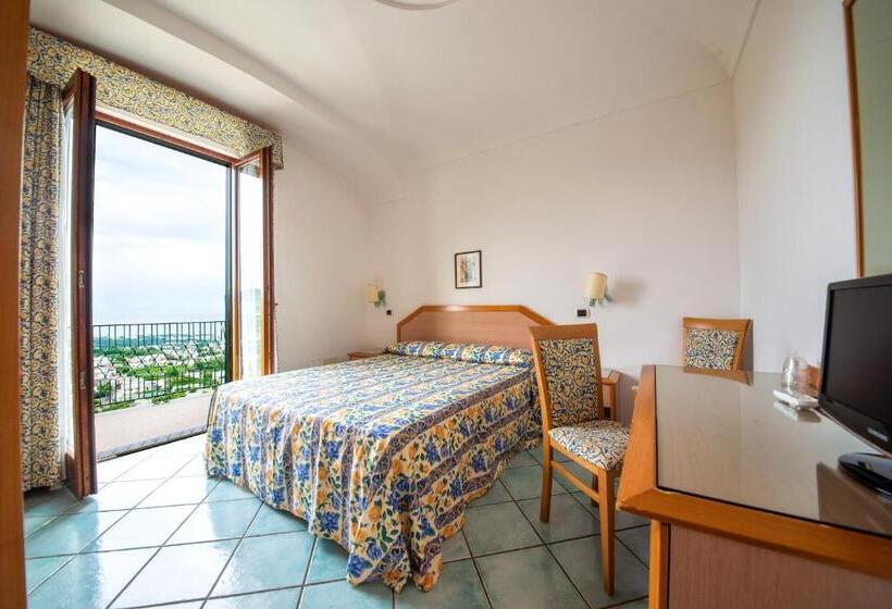 Номер Стандарт Вид на Море, La Capannina   Hotel & Apartments