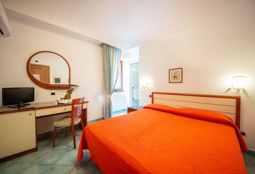 Апартаменты Superior 1 Спальня, La Capannina   Hotel & Apartments