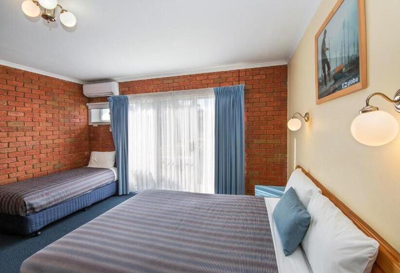 패밀리 룸, Torquay Tropicana Motel