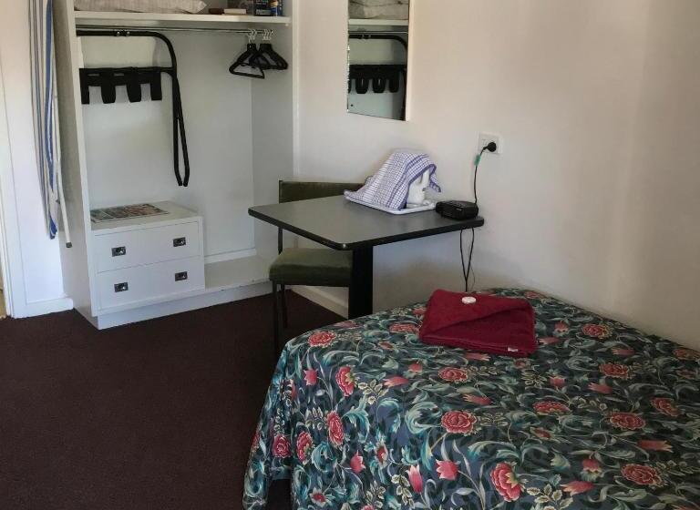 스탠다드 룸, Travelway Motel